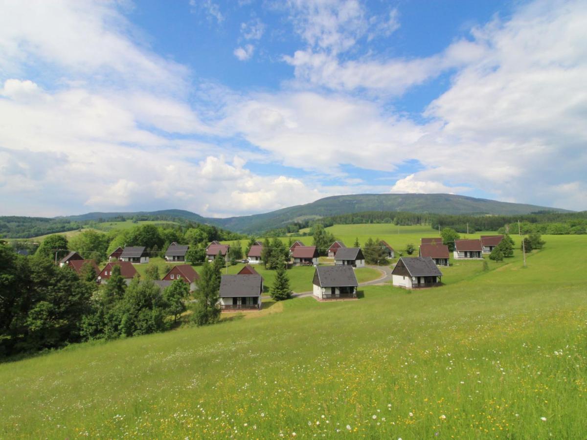 Holiday Home Holiday Hill 58 By Interhome Cista  Kültér fotó
